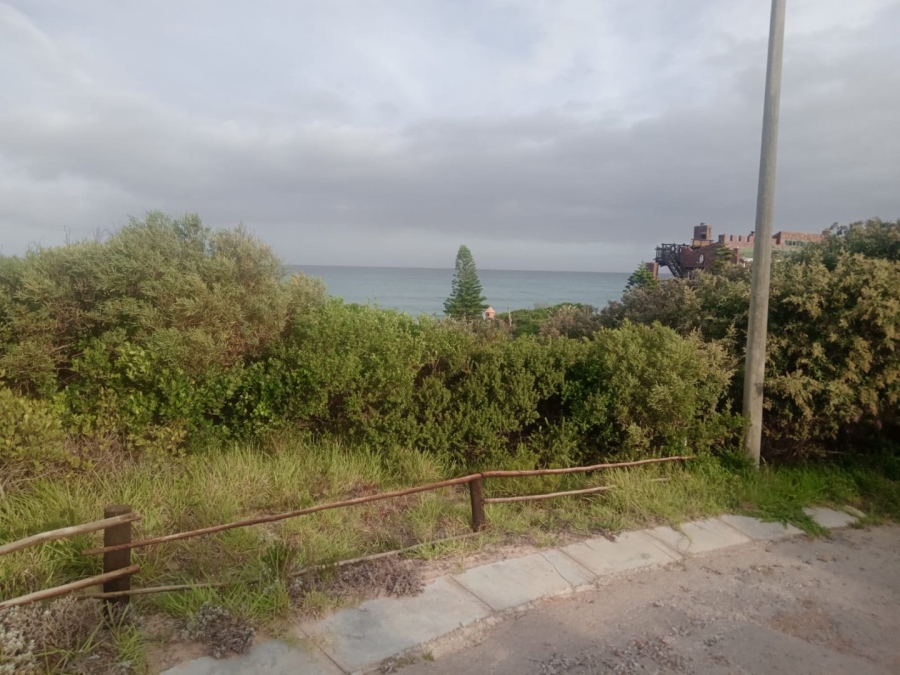 Commercial Property for Sale in Paradise Beach Eastern Cape